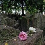 tombstone pinkcemetery-1210596__180